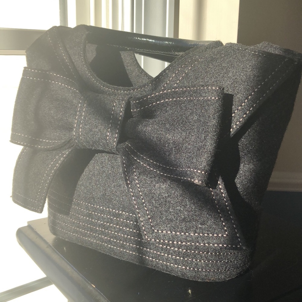 Kate Spade Small Grey Felt Purse with Dustbag - Picture 7 of 11